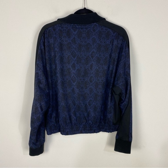 Athleta Navy Blue snakeskin reptile animal print full zip jacket athletic - Picture 2 of 3